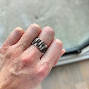 Tiffany & Co sommerset mesh ring